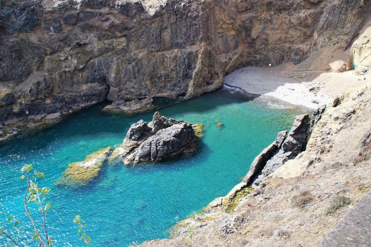 Porto Santo - Pedras Pretas Beach House Bagian luar foto
